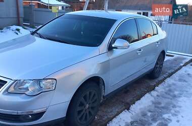 Седан Volkswagen Passat 2008 в Яворові