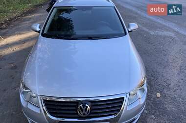 Універсал Volkswagen Passat 2009 в Луцьку