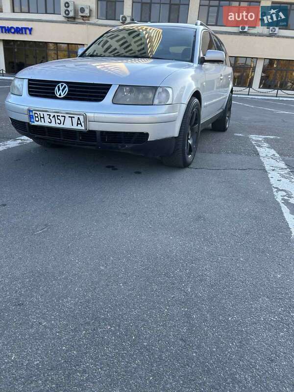 Універсал Volkswagen Passat 1999 в Чорноморську