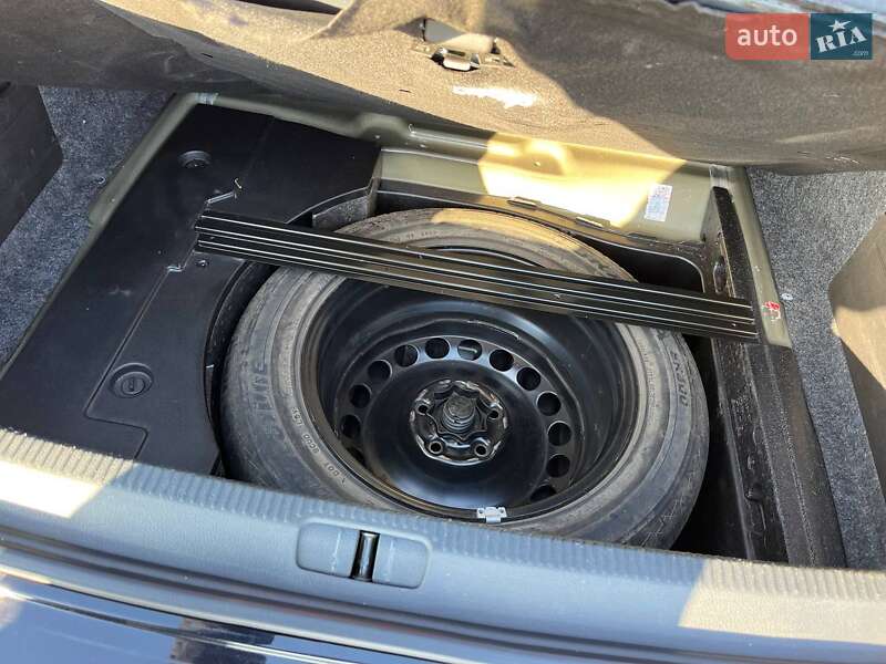 Седан Volkswagen Passat 2007 в Полтаве