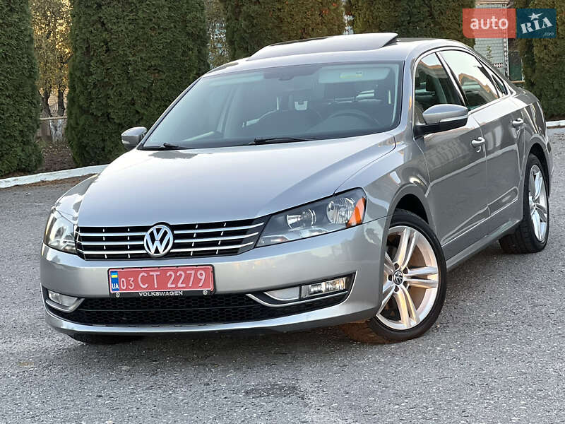 Седан Volkswagen Passat 2013 в Дубно