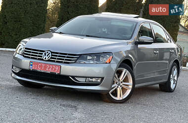 Седан Volkswagen Passat 2013 в Дубно