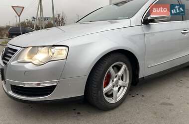 Універсал Volkswagen Passat 2010 в Львові