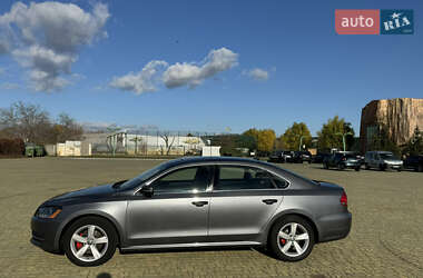 Седан Volkswagen Passat 2013 в 