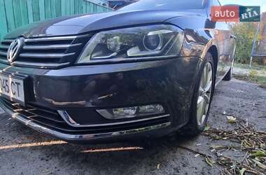 Седан Volkswagen Passat 2013 в Полтаві