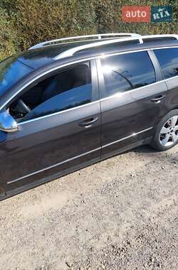 Универсал Volkswagen Passat 2006 в  фото 5 Универсал Volkswagen Passat 2006 в