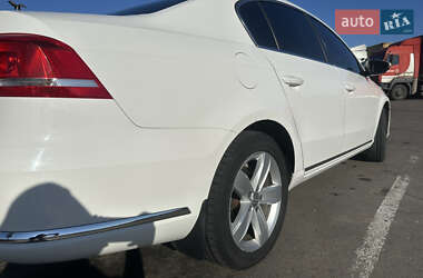 Седан Volkswagen Passat 2011 в Вознесенську