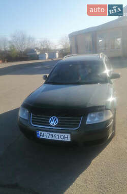 Универсал Volkswagen Passat 1999 в Тростянце