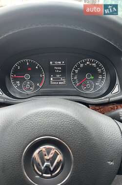 Седан Volkswagen Passat 2013 в Львове