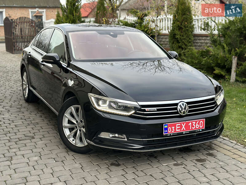 Седан Volkswagen Passat 2016 в Луцке