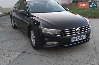 Седан Volkswagen Passat 2020 в Стрые