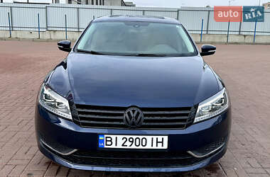 Седан Volkswagen Passat 2013 в Полтаве