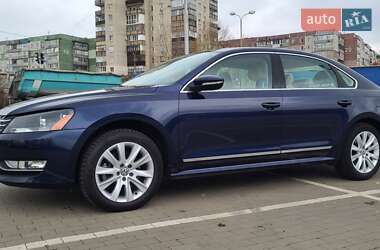 Седан Volkswagen Passat 2012 в Сумах