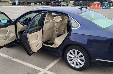 Седан Volkswagen Passat 2012 в Сумах