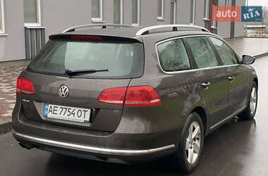 Универсал Volkswagen Passat 2012 в Днепре