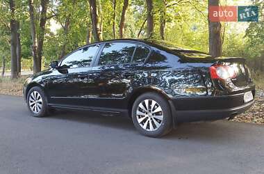 Седан Volkswagen Passat 2008 в Краснограде