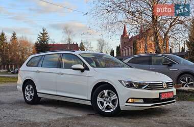 Универсал Volkswagen Passat 2017 в Шепетовке