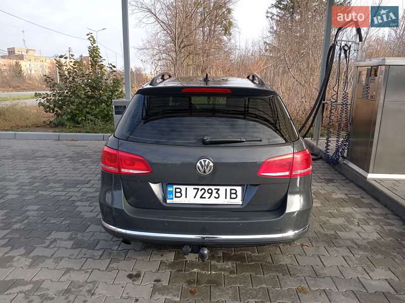 Универсал Volkswagen Passat 2011 в Полтаве