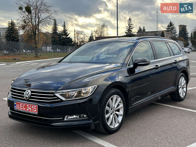 Универсал Volkswagen Passat 2018 в Житомире