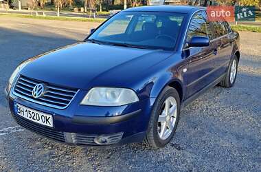 Седан Volkswagen Passat 2004 в Одессе