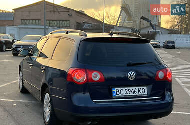 Универсал Volkswagen Passat 2007 в Киеве