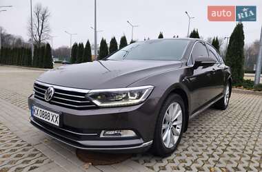 Седан Volkswagen Passat 2017 в Харькове