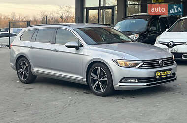 Универсал Volkswagen Passat 2015 в Черновцах