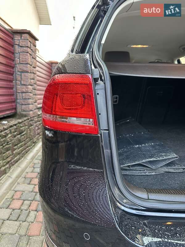 Універсал Volkswagen Passat 2012 в Чорткові