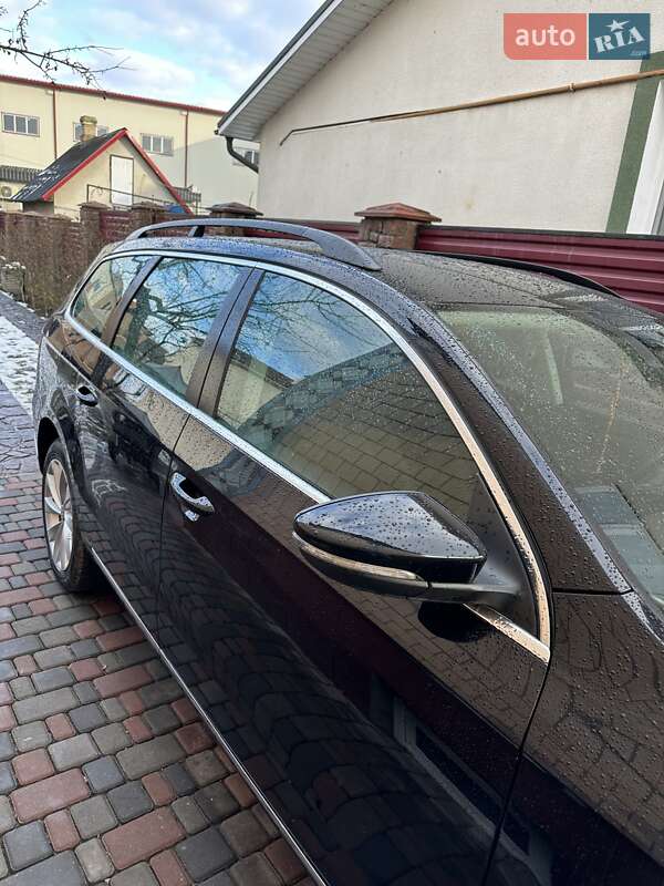 Універсал Volkswagen Passat 2012 в Чорткові