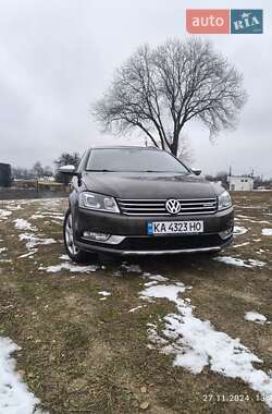 Универсал Volkswagen Passat 2013 в Конотопе