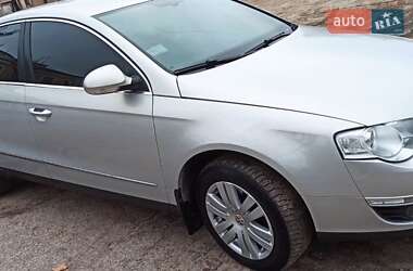 Седан Volkswagen Passat 2009 в Чугуеве