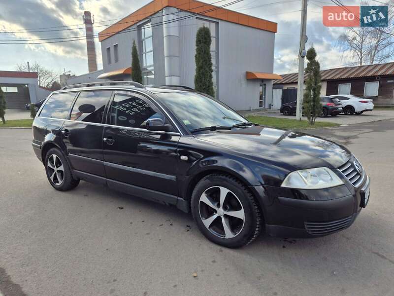 Універсал Volkswagen Passat 2002 в Старокостянтинові