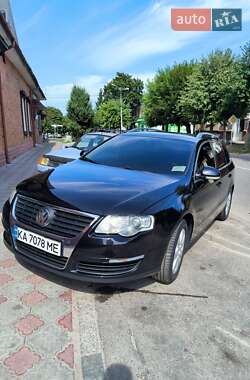 Універсал Volkswagen Passat 2007 в Києві