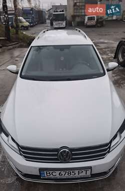 Универсал Volkswagen Passat 2011 в Львове