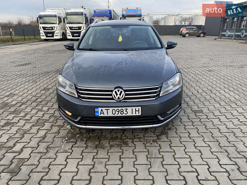 Універсал Volkswagen Passat 2014 в Івано-Франківську