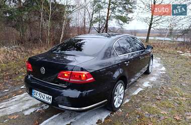 Седан Volkswagen Passat 2014 в Любаре