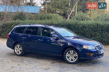 Универсал Volkswagen Passat 2006 в Христиновке