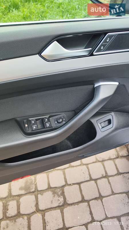 Універсал Volkswagen Passat 2018 в Чернівцях