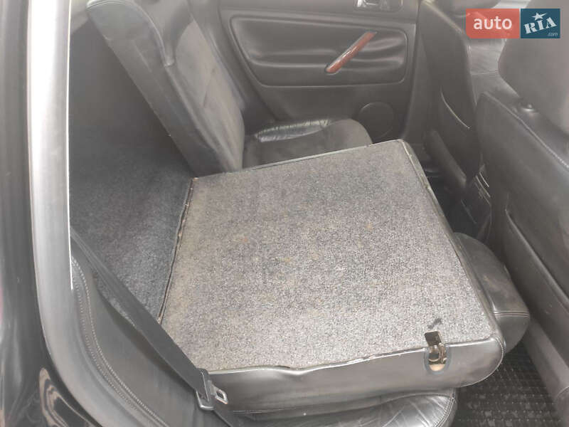 Седан Volkswagen Passat 2003 в Шептицькому