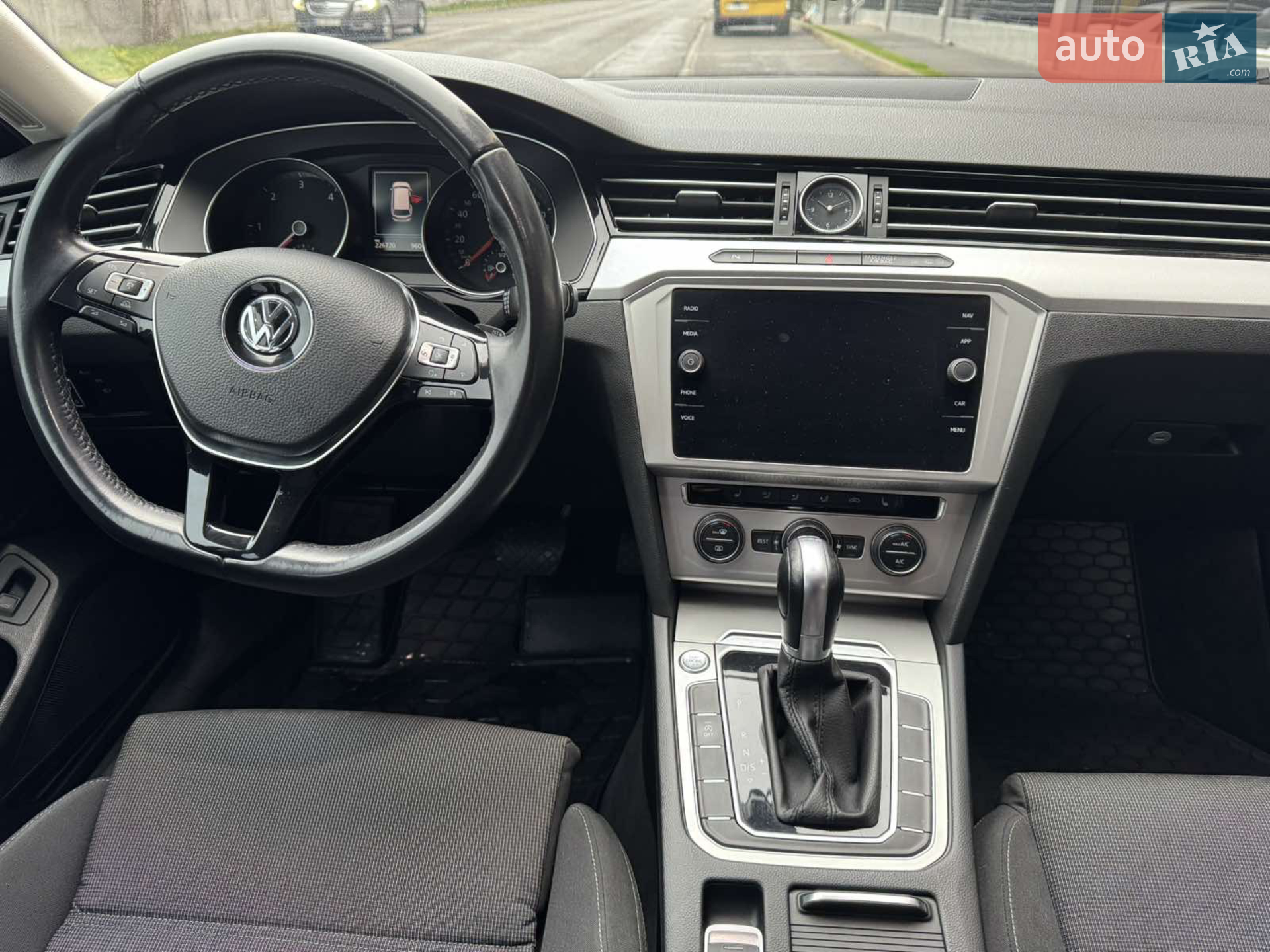 2017 Volkswagen Passat - мініатюра 44