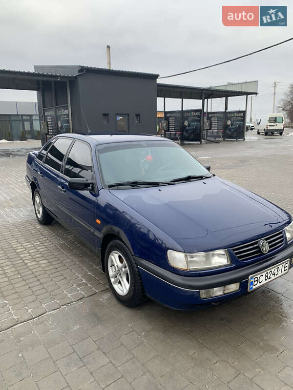 Volkswagen Passat 1996