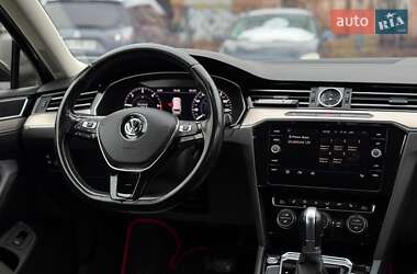 Універсал Volkswagen Passat 2017 в Вінниці