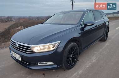 Универсал Volkswagen Passat 2015 в Здолбунове