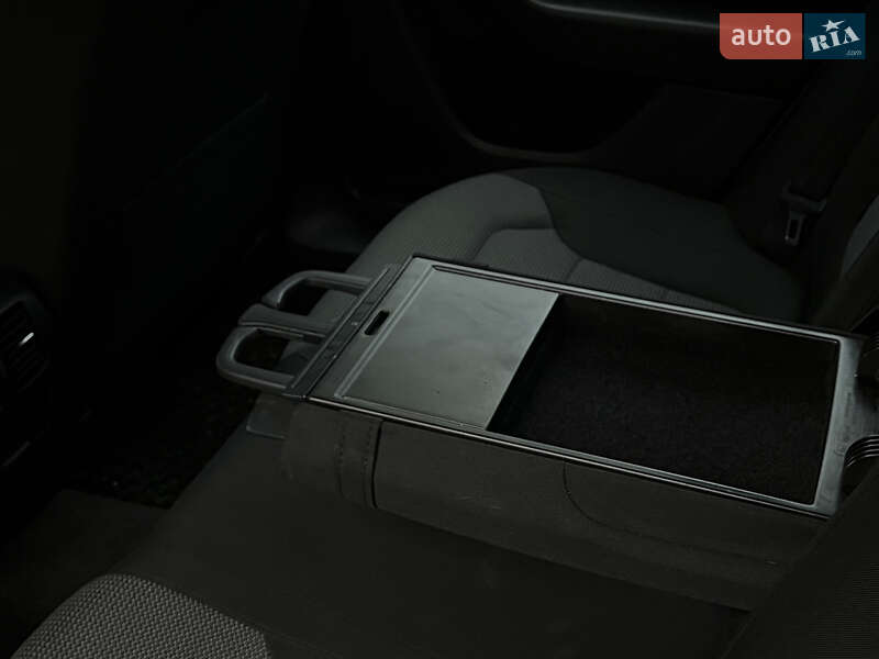 Седан Volkswagen Passat 2012 в Луцке фото 30 Седан Volkswagen Passat 2012 в Луцке