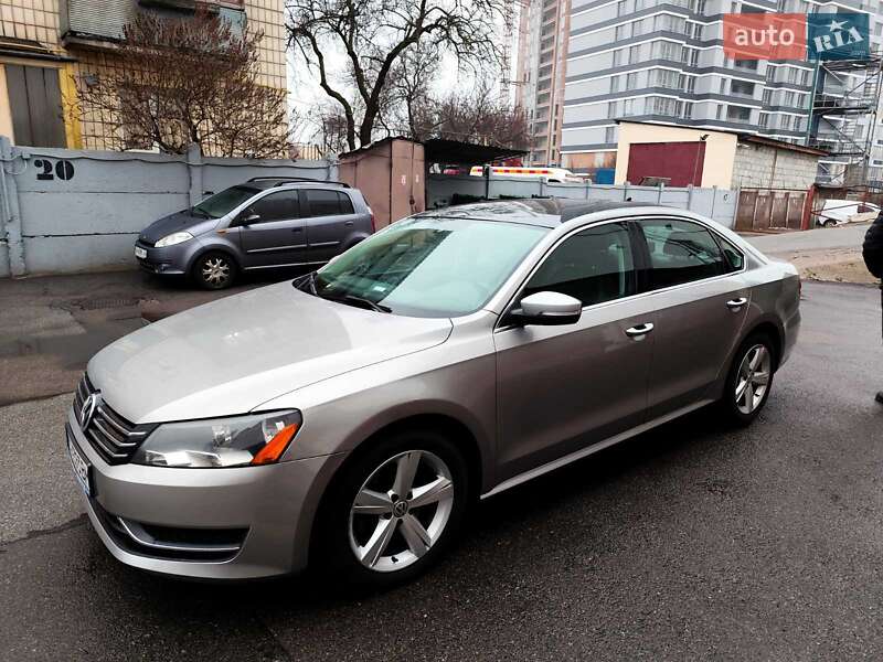 Volkswagen Passat 2012