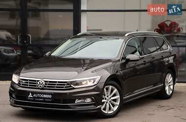 Універсал Volkswagen Passat 2017 в Харкові