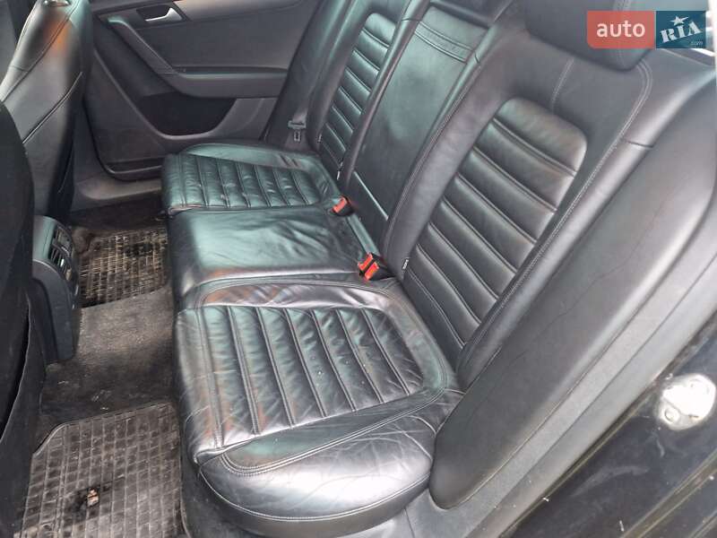 Универсал Volkswagen Passat 2012 в Старой Выжевке