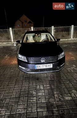 Універсал Volkswagen Passat 2014 в Чернівцях