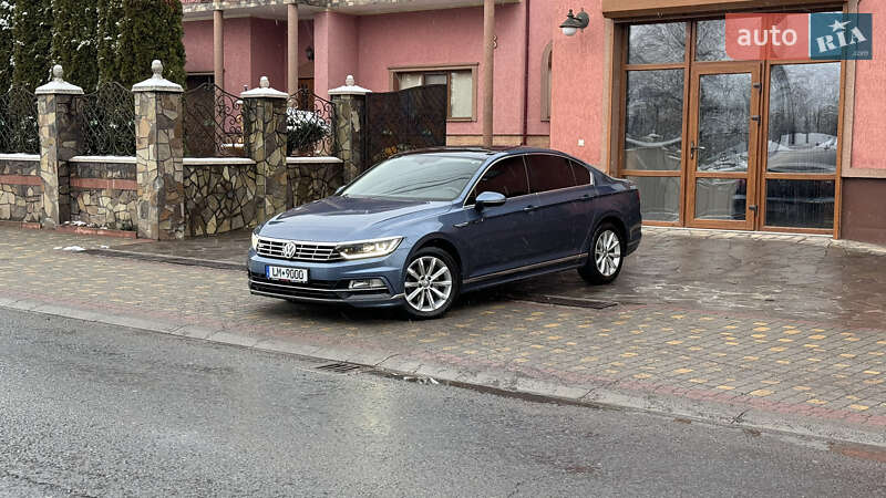 Седан Volkswagen Passat 2015 в Сваляве