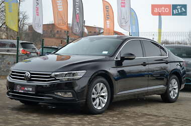 Седан Volkswagen Passat 2021 в Бердичеві